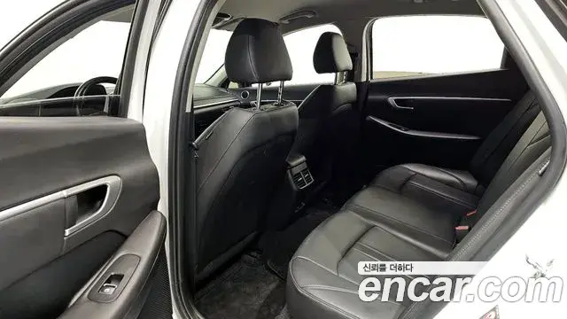 Hyundai Sonata Hybrid 2022 — Şəkil 5/20