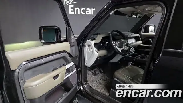 Land Rover Defender 2021 — Şəkil 16/20