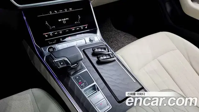 Audi A6 2022 — Фото 8/20