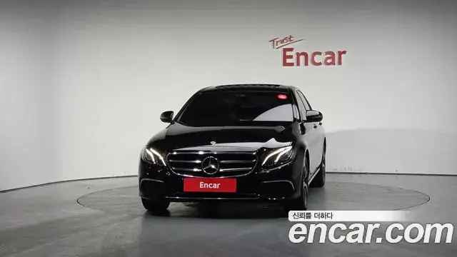 Mercedes-Benz E-Class 2020 — Şəkil 13/21
