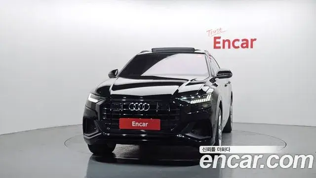 Audi Q8 2023 — ფოტო 24/29
