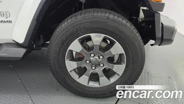Jeep Wrangler 2019 — Şəkil 15/20