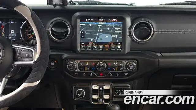 Jeep Wrangler 2019 — Şəkil 11/20