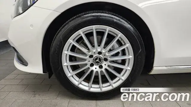 Mercedes-Benz E-Class 2020 — Şəkil 17/20