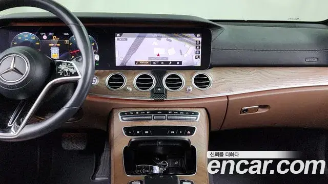 Mercedes-Benz E-Class 2020 — Şəkil 6/20