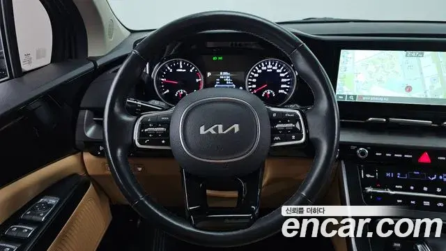 Kia Carnival 2021 — Şəkil 19/20