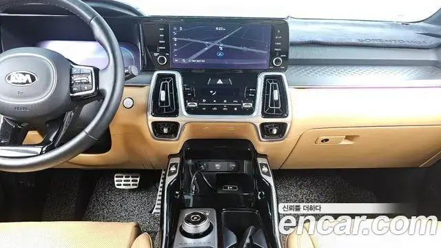 Kia Sorento 2020 — Şəkil 18/20