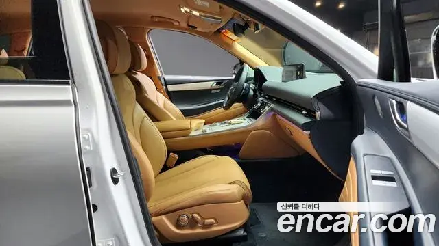 Genesis GV80 2021 — Photo 17/20