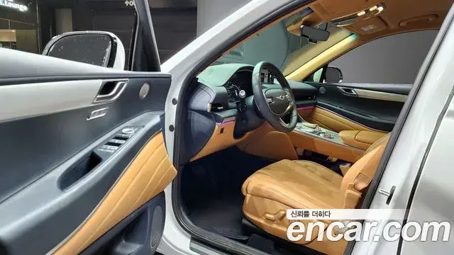 Genesis GV80 2021 — Photo 2/20