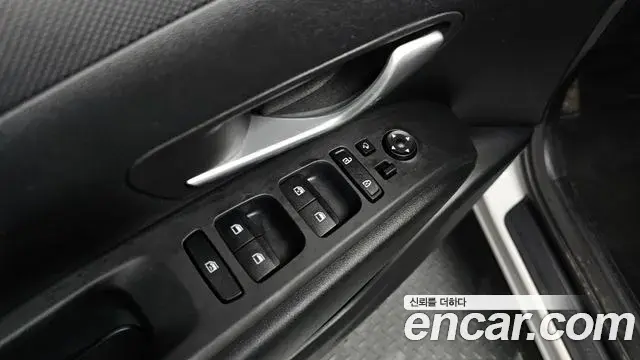 Hyundai Tucson Hybrid 2022 — ფოტო 19/20