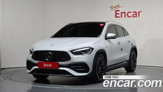 Mercedes-Benz GLA-Class 2023 — Şəkil 9/20