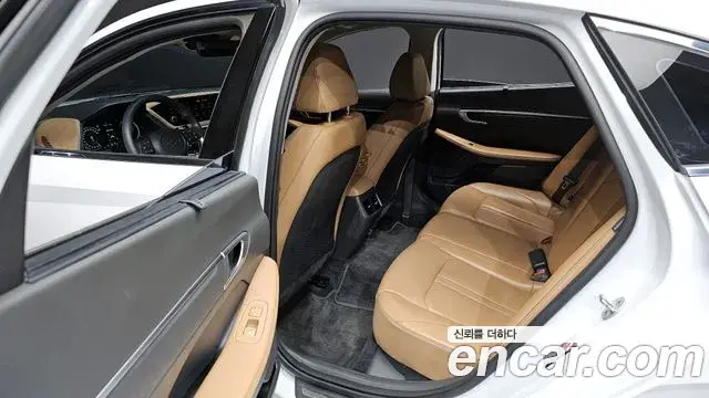 Hyundai Sonata 2019 — Фото 11/20