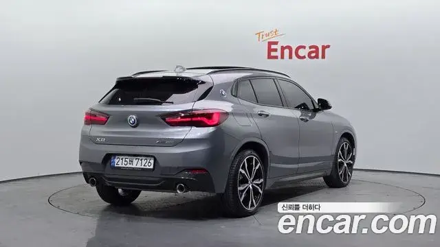 BMW X2 2022 — ფოტო 3/20