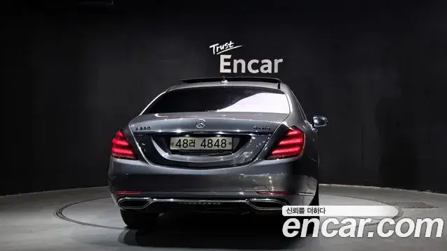 Mercedes-Benz S-Class 2019 — Photo 5/20