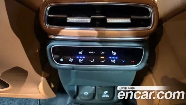 Genesis GV80 2023 — Şəkil 19/20