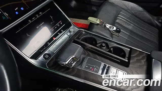 Audi A6 2021 — ფოტო 10/20