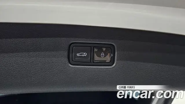 Genesis GV80 2023 — ფოტო 16/20