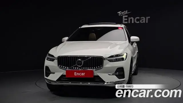 Volvo XC60 2023 — Şəkil 1/20