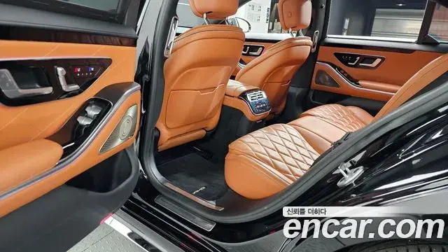 Mercedes-Benz S-Class 2022 — Фото 12/20