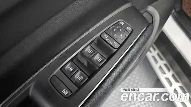 Renault Samsung QM6 2022 — Photo 9/20