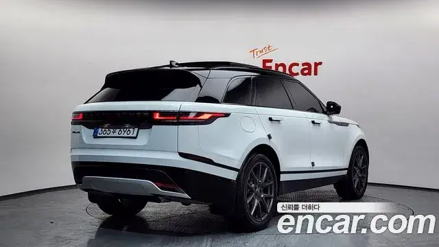 Land Rover Range Rover Velar 2025 — Фото 2/20