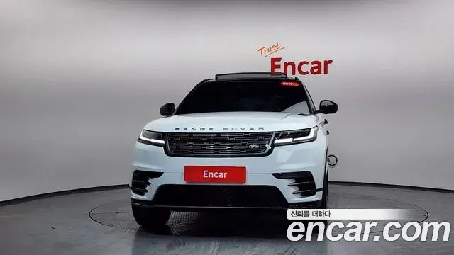 Land Rover Range Rover Velar 2025 — Фото 3/20