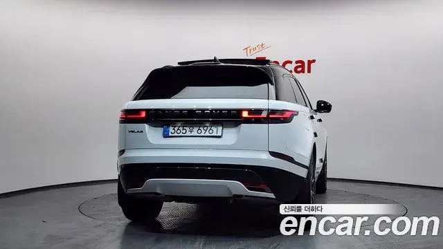 Land Rover Range Rover Velar 2025 — Фото 4/20