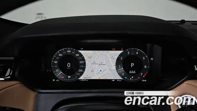 Land Rover Range Rover Velar 2024 — Photo 4/20