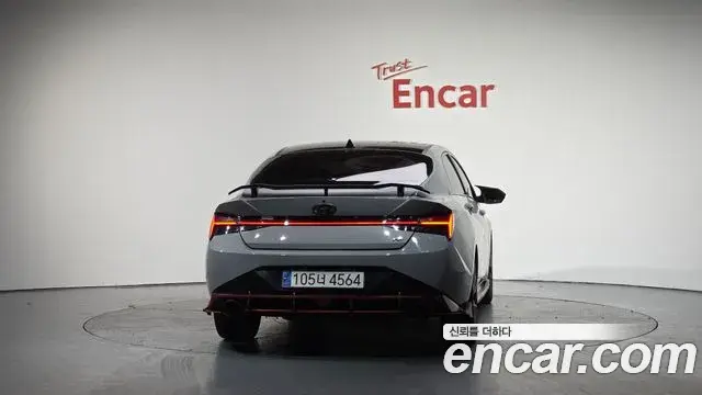 Hyundai The New Avante Hybrid 2022 — Photo 10/20