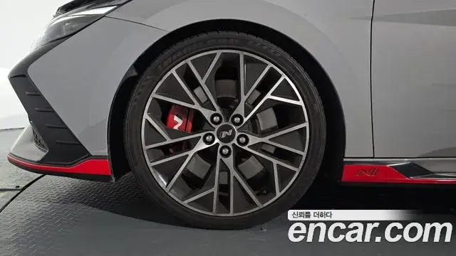Hyundai The New Avante Hybrid 2022 — Photo 17/20