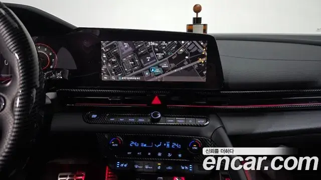 Hyundai The New Avante Hybrid 2022 — Photo 12/20
