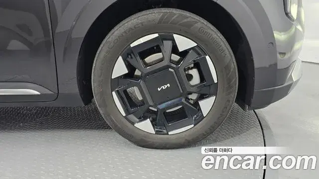 Kia Carnival 2024 — Şəkil 12/20