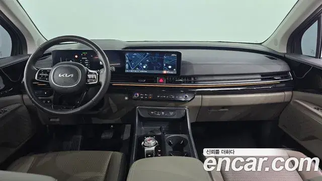 Kia Carnival 2024 — Şəkil 3/20