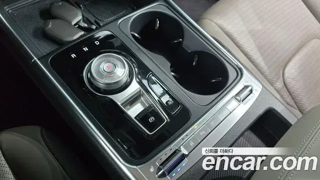 Kia Carnival 2024 — Şəkil 1/20