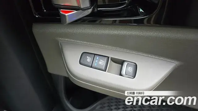 Kia Carnival 2024 — Şəkil 15/20