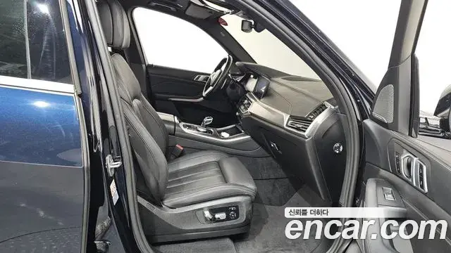 BMW X5 2021 — Photo 14/20
