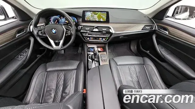 BMW 5 Series 2018 — Photo 5/20