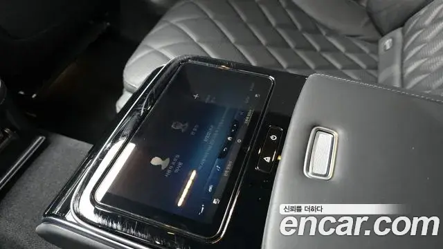 Mercedes-Benz S-Class 2023 — Фото 18/20