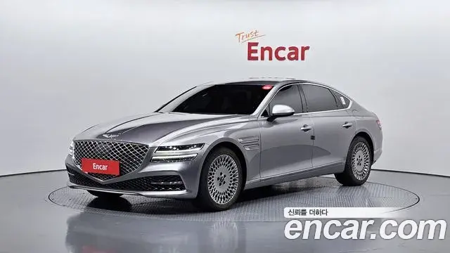 Genesis G80 2023 — Photo 16/20