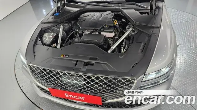 Genesis G80 2023 — Photo 2/20