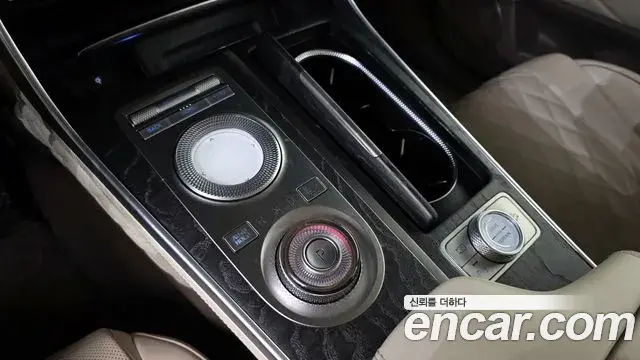 Genesis GV80 2020 — Photo 14/20