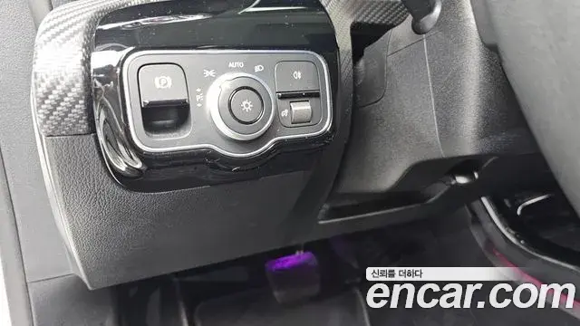 Mercedes-Benz A-Class 2020 — ფოტო 1/20