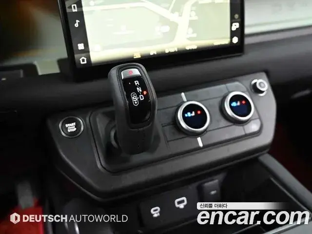 Land Rover Defender 2023 — ფოტო 3/20