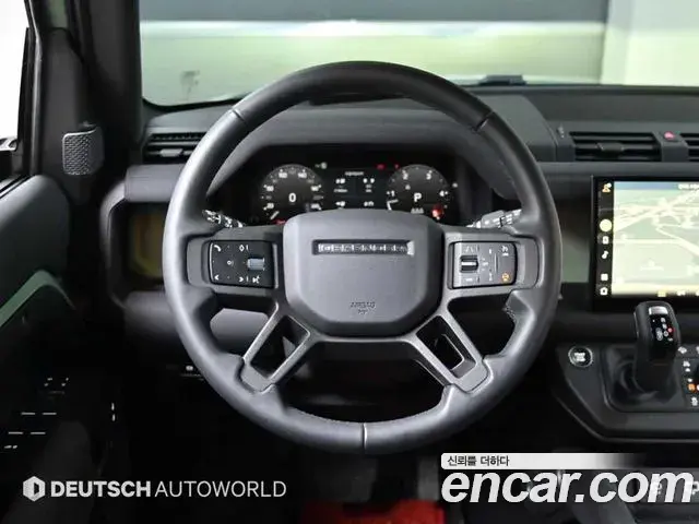 Land Rover Defender 2023 — ფოტო 19/20