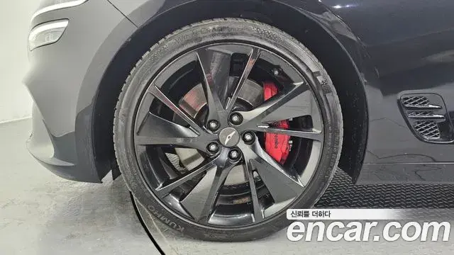 Genesis G70 2020 — Photo 14/20