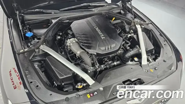 Genesis G70 2020 — Photo 8/20
