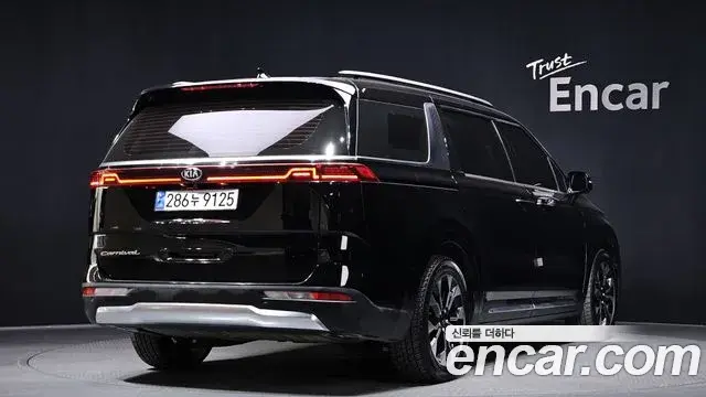 Kia Carnival 2020 — Photo 18/20