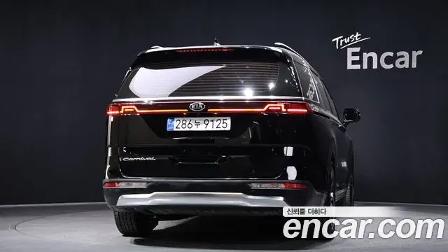 Kia Carnival 2020 — Photo 19/20