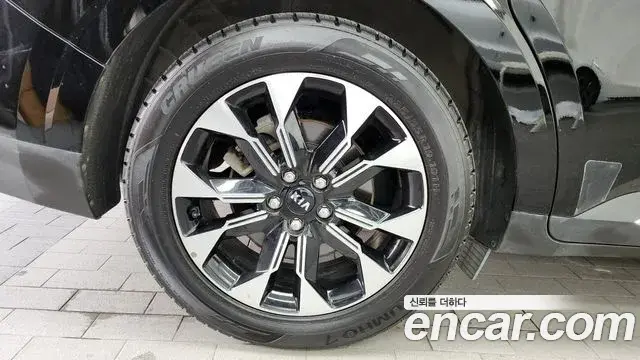 Kia Carnival 2020 — Photo 4/20