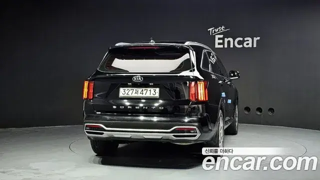 Kia Sorento 2020 — Фото 4/20